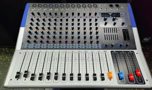 12 Channels Pro Powered Mixer Usb/Bluetooth 1500 Watts