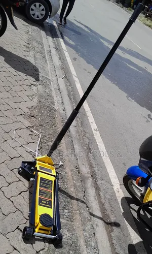 Wheeled Floor Jack 4 Tonne Hydraulic