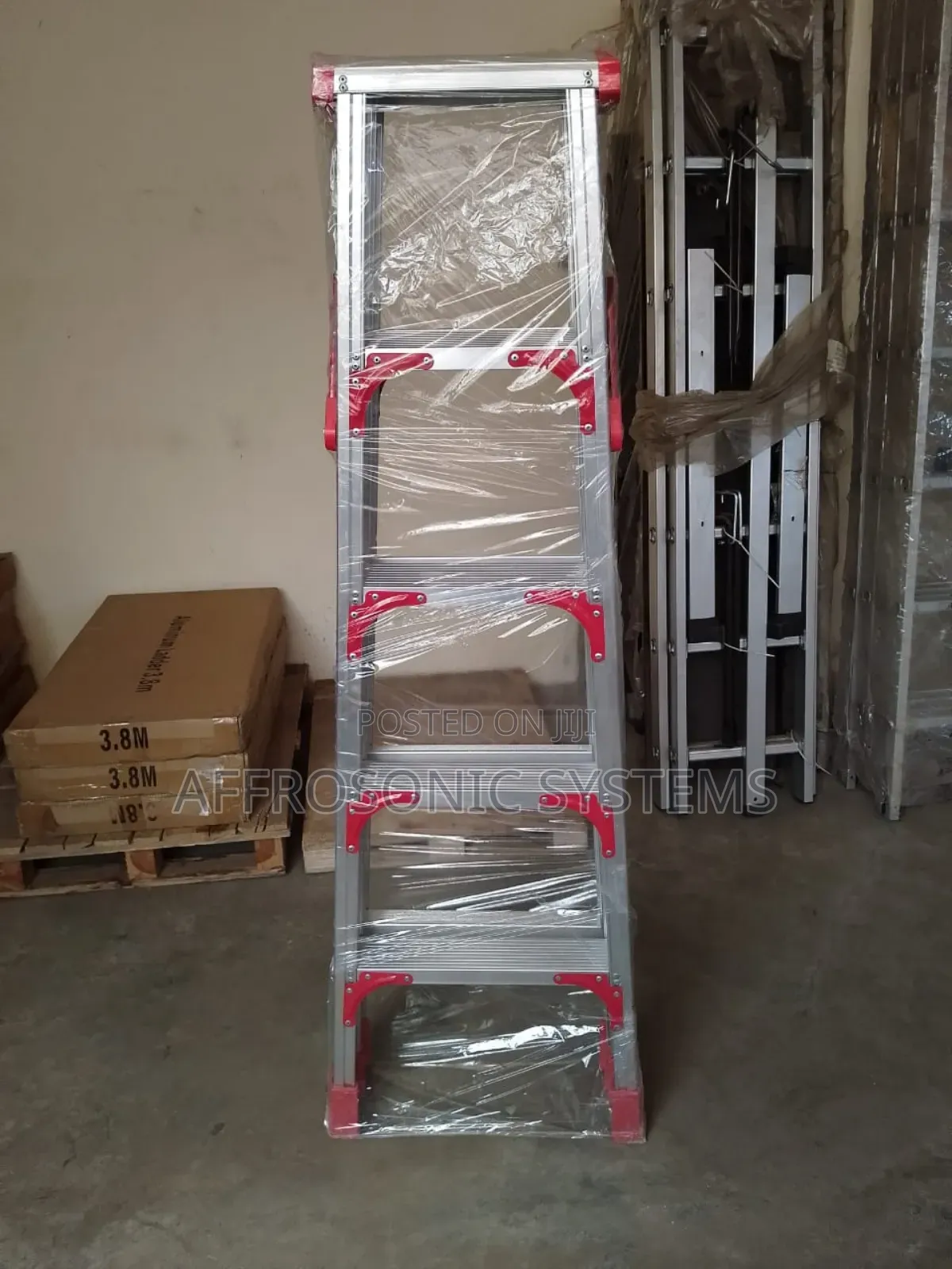 4 + 4 Steps Double Sided Ladder