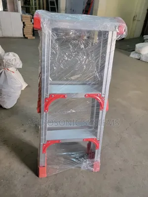 2 + 2 Step Aluminium Ladder