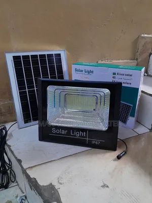 Rechargeable All Weather Solar Flood Light 300 Watts