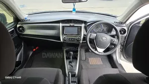 Toyota Corolla Fielder 2017 Silver
