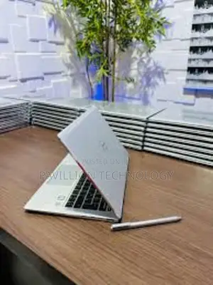 Laptop HP EliteBook x360 1030 G4 8GB Intel Core i5 SSD 256GB