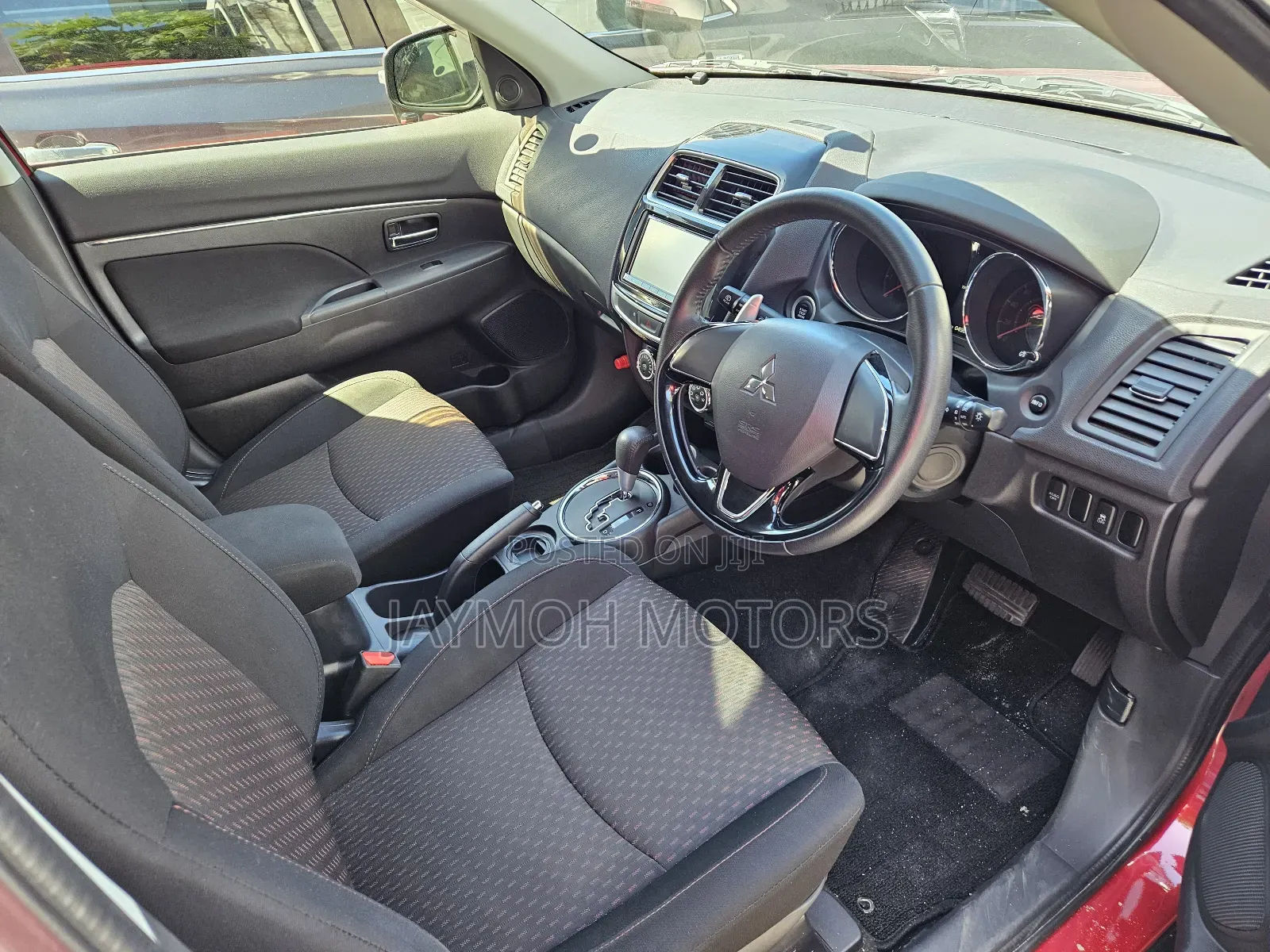 Mitsubishi RVR 2018 Red