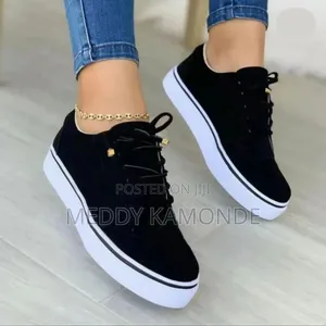 Black Jungle Green Sneakers