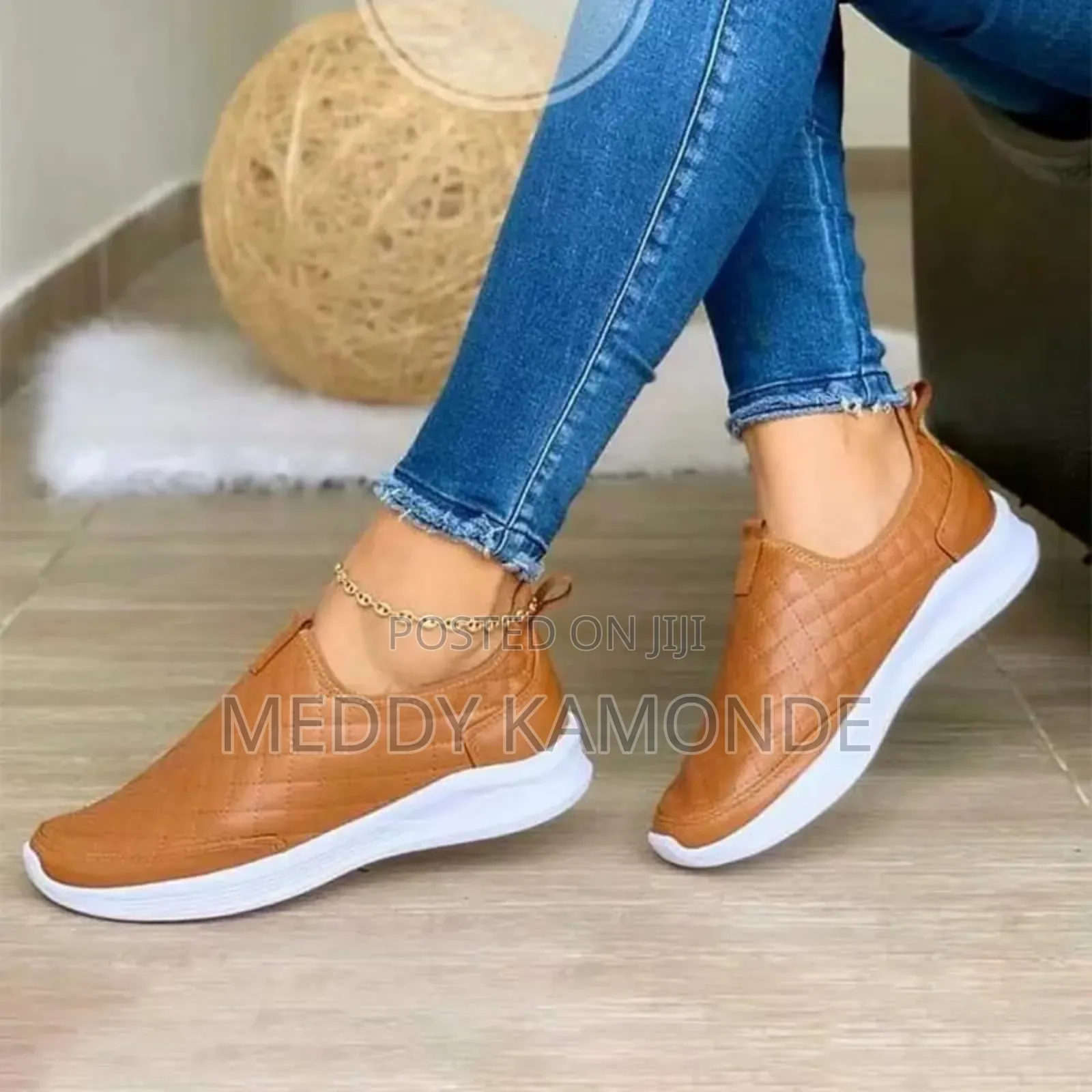 Designer Goldbrown Sneakers