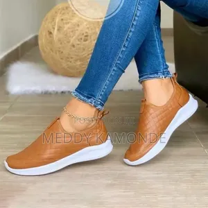 Designer Goldbrown Sneakers