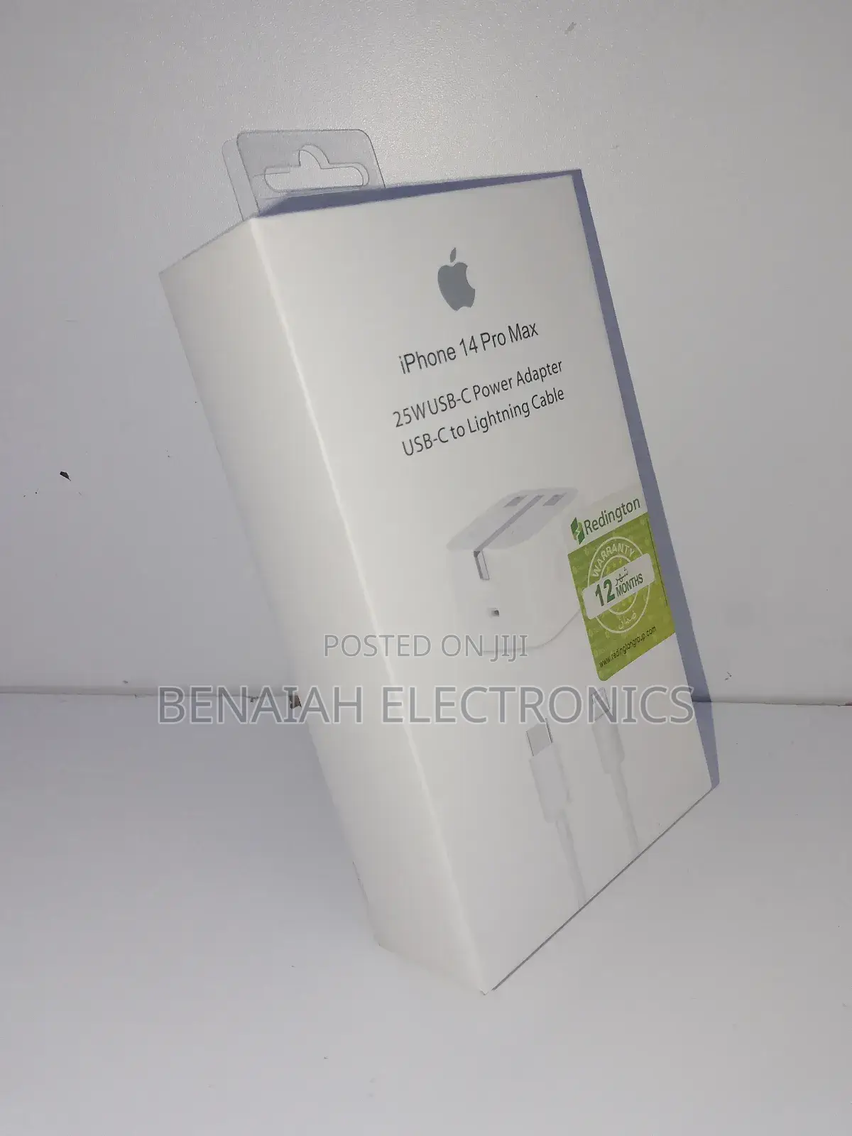 iPhone 14 Pro Max.Super Fast 25 Watts With Lighting Cable