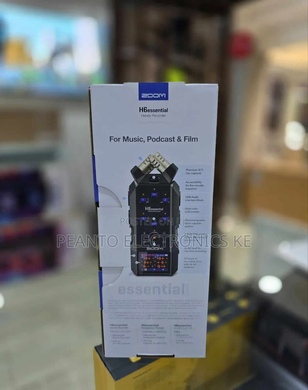 Zoom H6essential 6-track 32bit Float Portable Audio Recorder