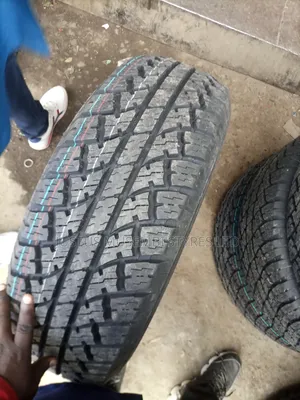 265/70r16 Su 800 Maxtrek a/T Tyres