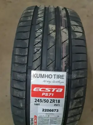 245 /50 R18 Khumo