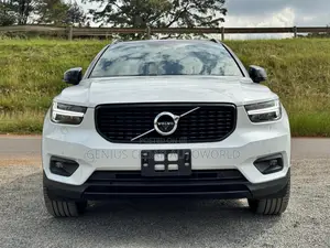 Volvo XC40 2018 White