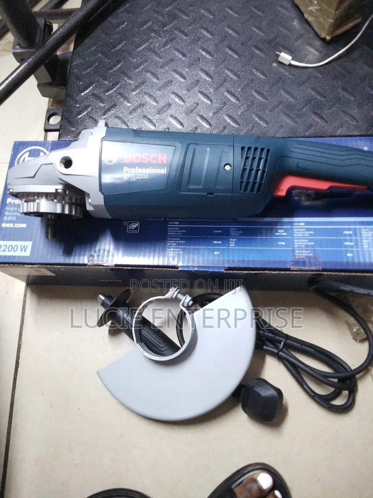 Bosch Angle Grinder 9inch