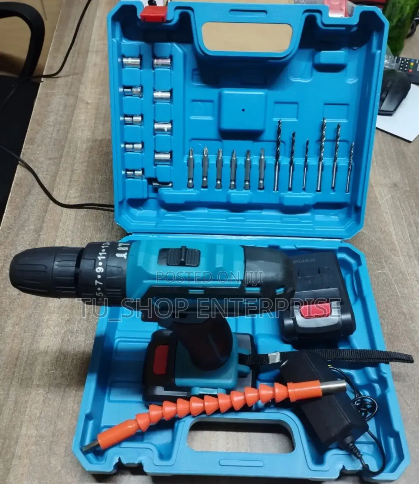 Drill Set ! 26volts