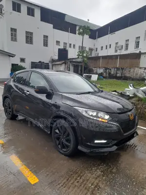 Honda Vezel 1.5 4WD 2019 Black