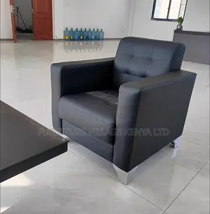 Office Sofa: Sleek 5-Person Black Modular Reception Arm Sofa