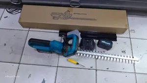 Cordless Hedge Trimmer With 2 Batteries 198v