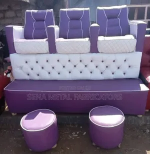 Pedicure Couch, Individual Seats for Comfort.