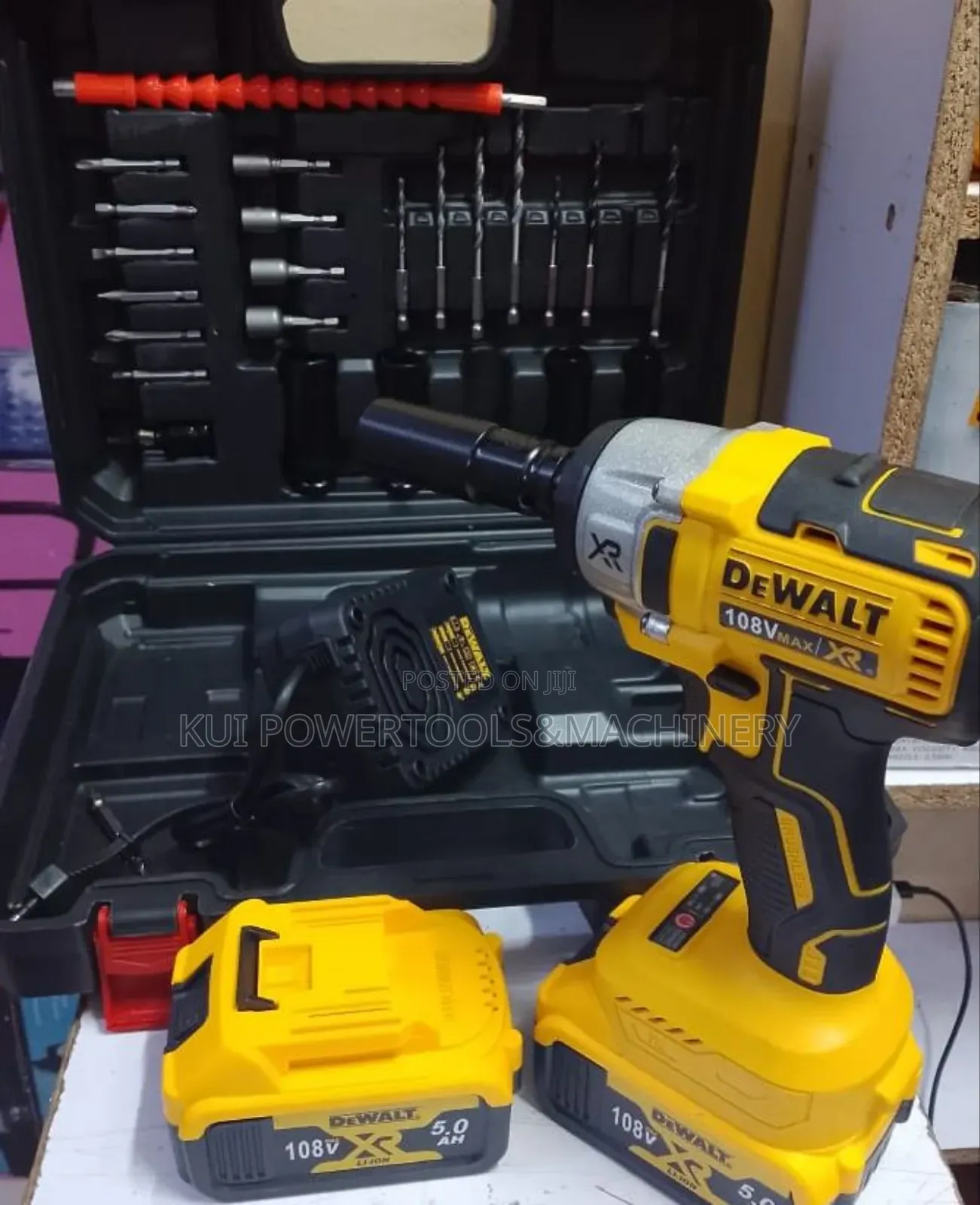 Dewalt Cordless Impact Wrench / Impact Wrench