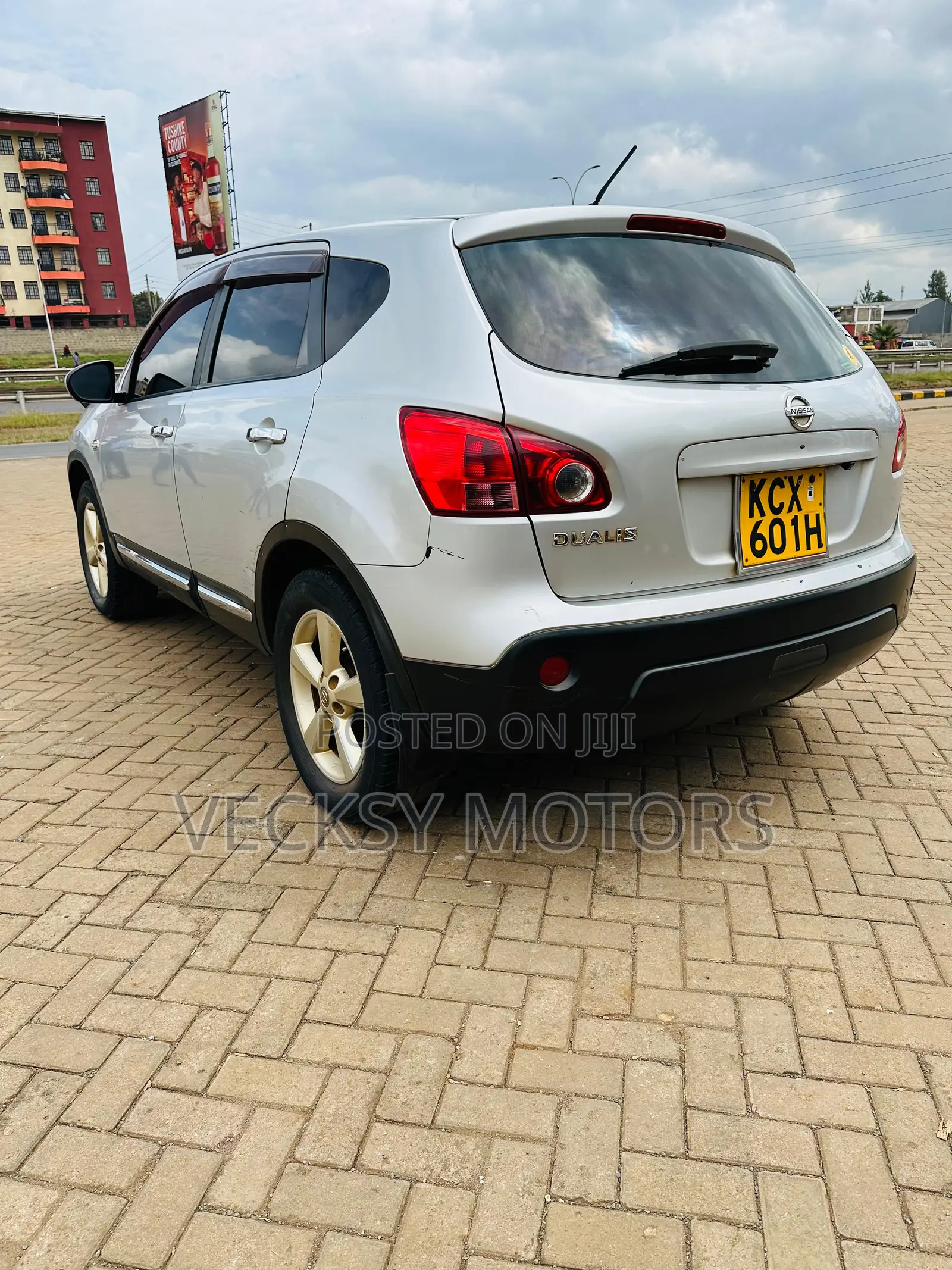 Nissan Dualis 2012 Gray