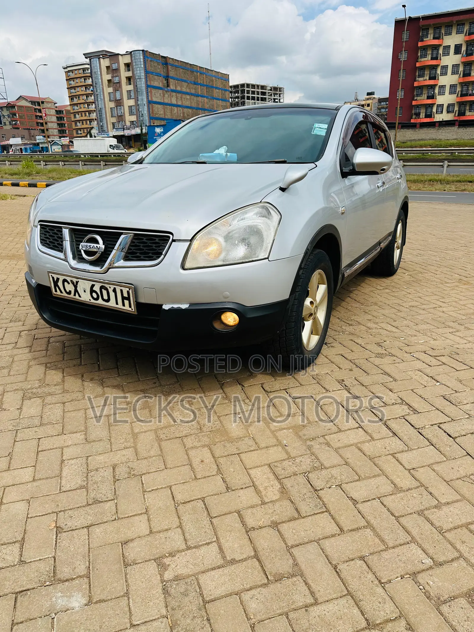 Nissan Dualis 2012 Gray