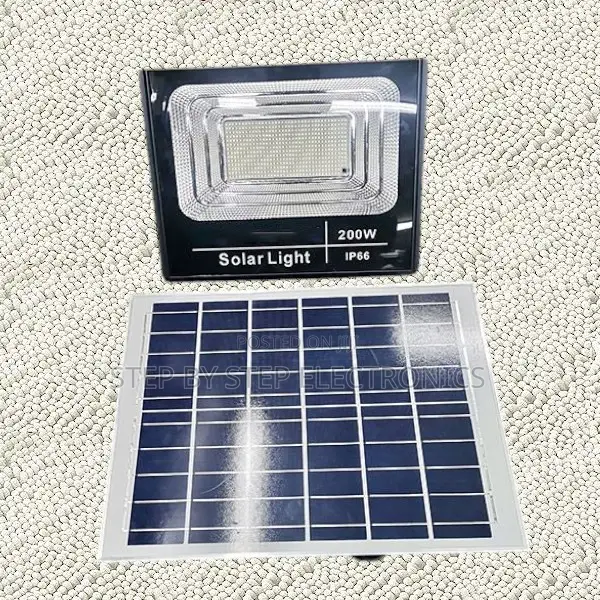 High Quality 200w Dusk to Dawn Solar Floodlight