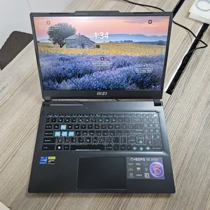 Laptop MSI 16GB Intel Core I7 SSD 512GB