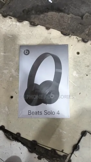 Beats Solo 4 Bluetooth Headphones
