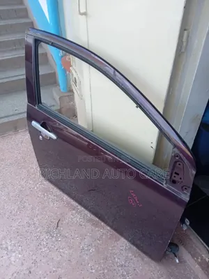 Daihatsu Mira La300/310s Front Door