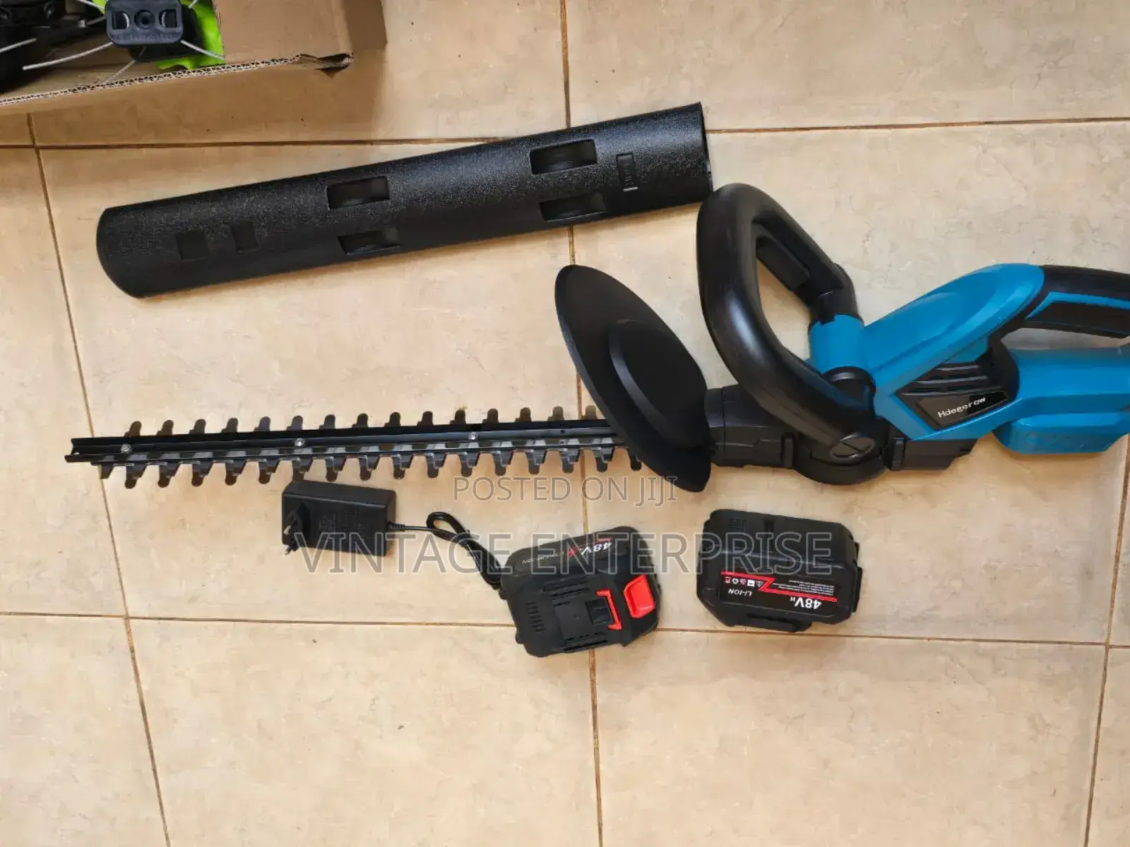 48v Cordless Hedge Trimmer