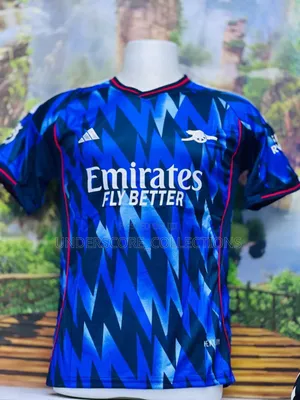 Quality Adults Unisex Emirates Fly Better Jersey
