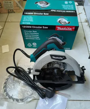 Powerful Makita '7inch Circular Saw