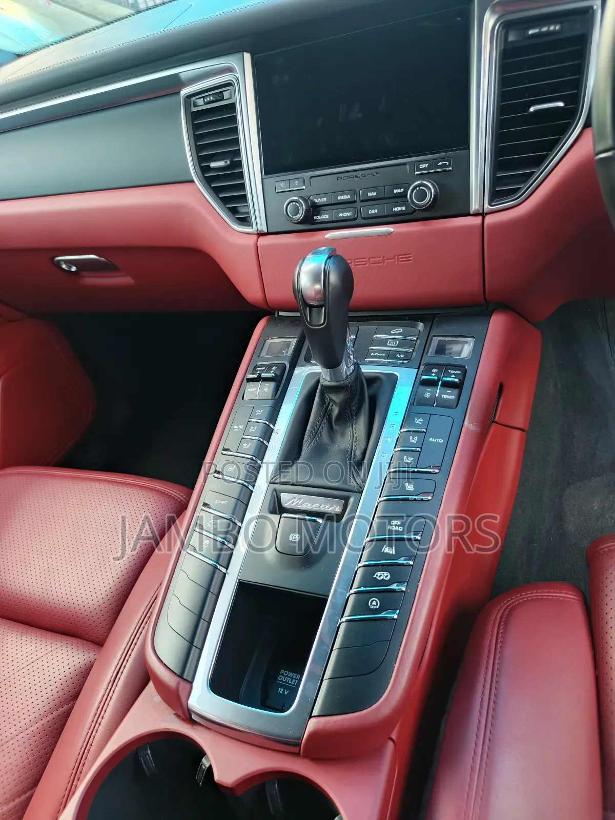 Porsche Macan Base 2019 Gray