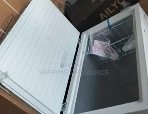 Chest Freezer 201l Ailyons, White in Colour; New
