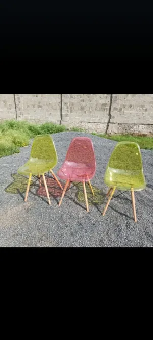 Aemes Quest Chairs