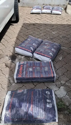 Kenbro Self Levelling Compound/Cement