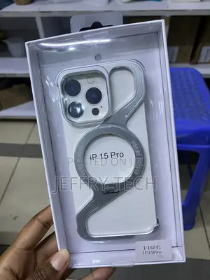 Ogranee iPhone 15 Pro Frameless With Magnetic Stand Case