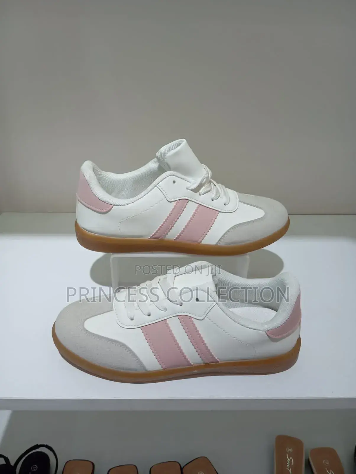 Andarina Sneakers