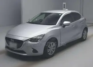 Mazda Demio 2019 Silver