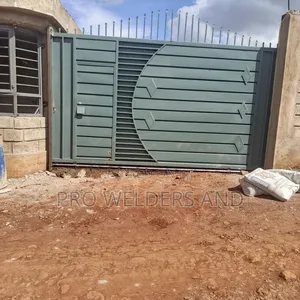 Highwall Sliding Gates