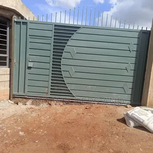 Highwall Sliding Gates