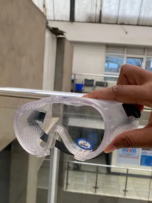 Vaultex Goggles For Health Care Professionals