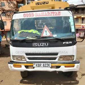 Isuzu FSR 2011 White