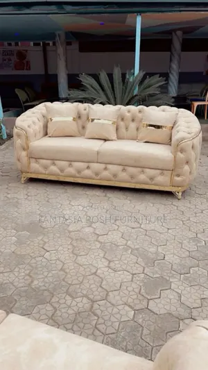 Grand 3-Seater Champagne Sofa