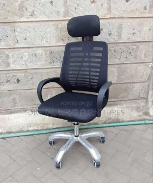 Adjustable Height Office Chair With Headrest