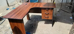 Vintage Lockable Office Desk With Drawers Rsw3