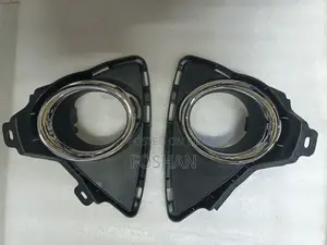 Auris 2013 Foglight Cover