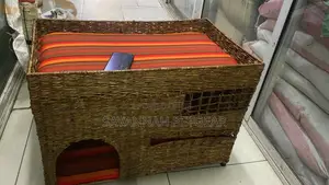 Large Wicker Pet Bed for Cats and Small Dogs
