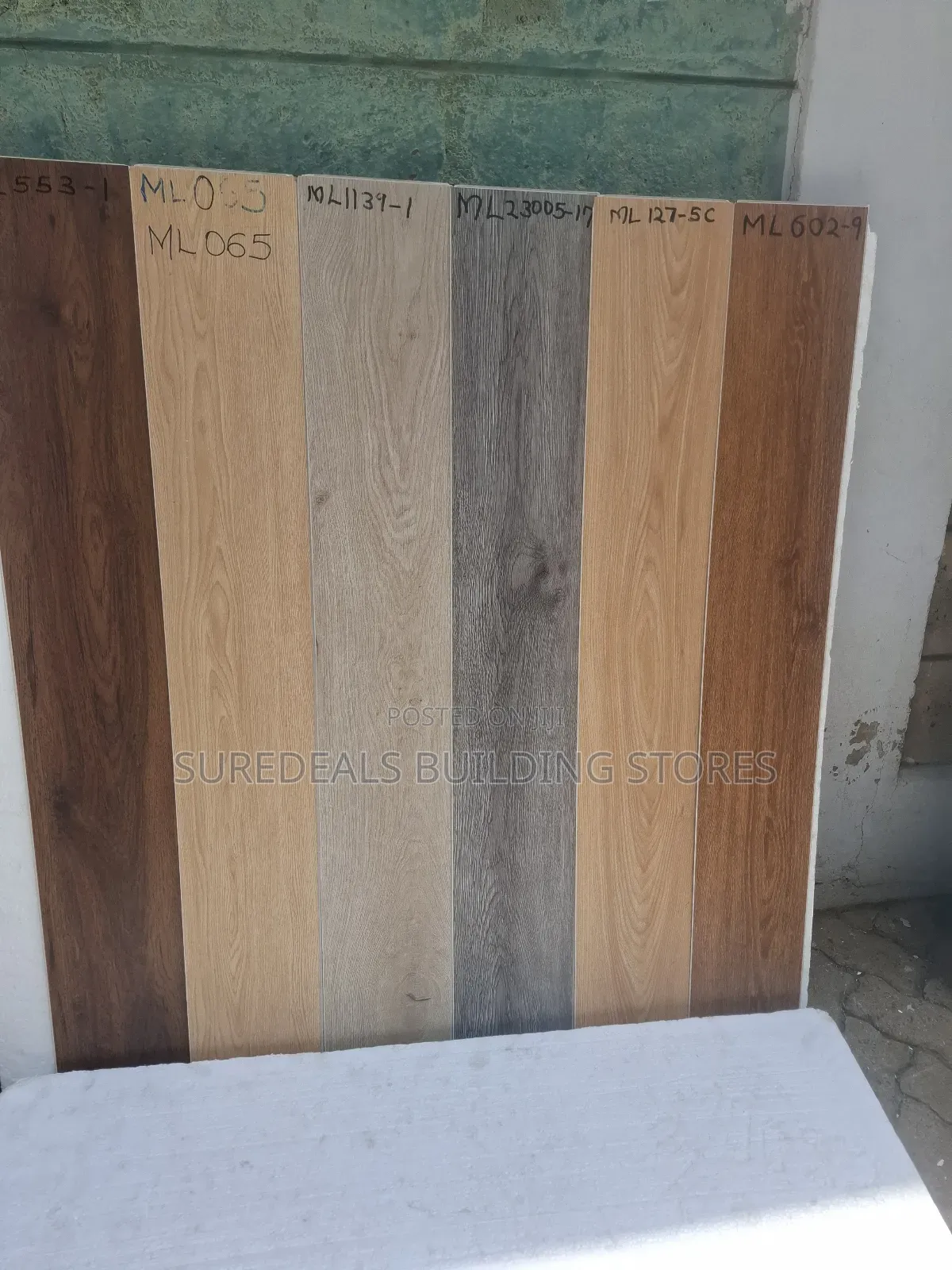 Interlocking Luxury SPC Flooring Solution