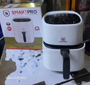 White Smart Pro Air Fryer